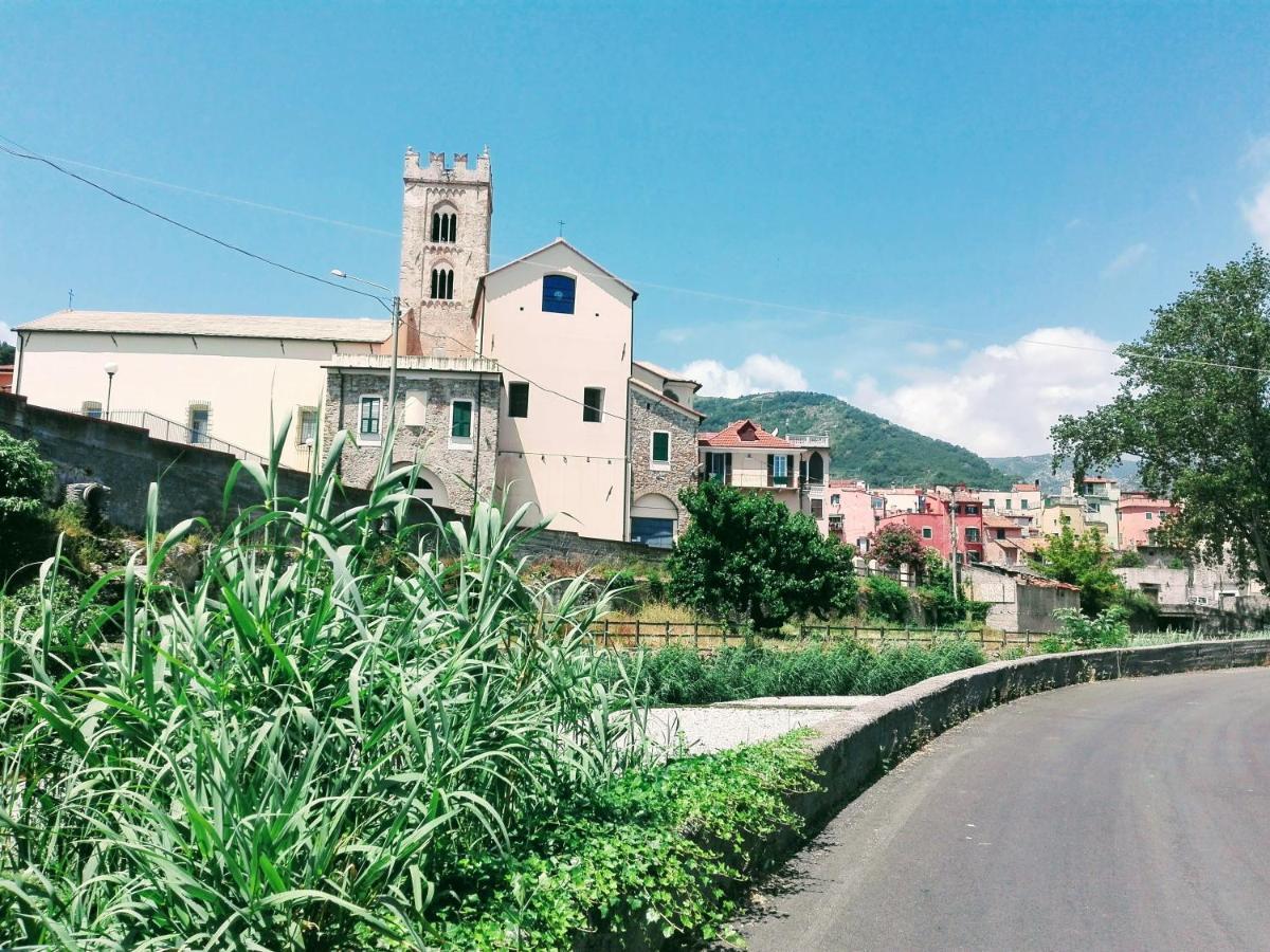 Appartamento San Martino Toirano Exterior photo