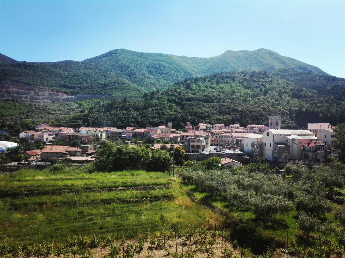 Appartamento San Martino Toirano Exterior photo